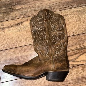 Ladies size 7.5 Twisted X leather cowboy boots